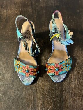 L'ATISTE Turquoise Multicolor Floral Embellished Women's Slingback Sandals